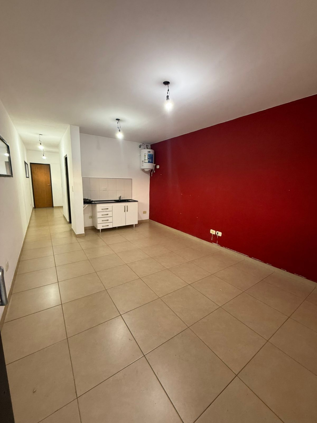 Departamento de 2 ambientes + escritorio y balcón en alquiler en San Miguel