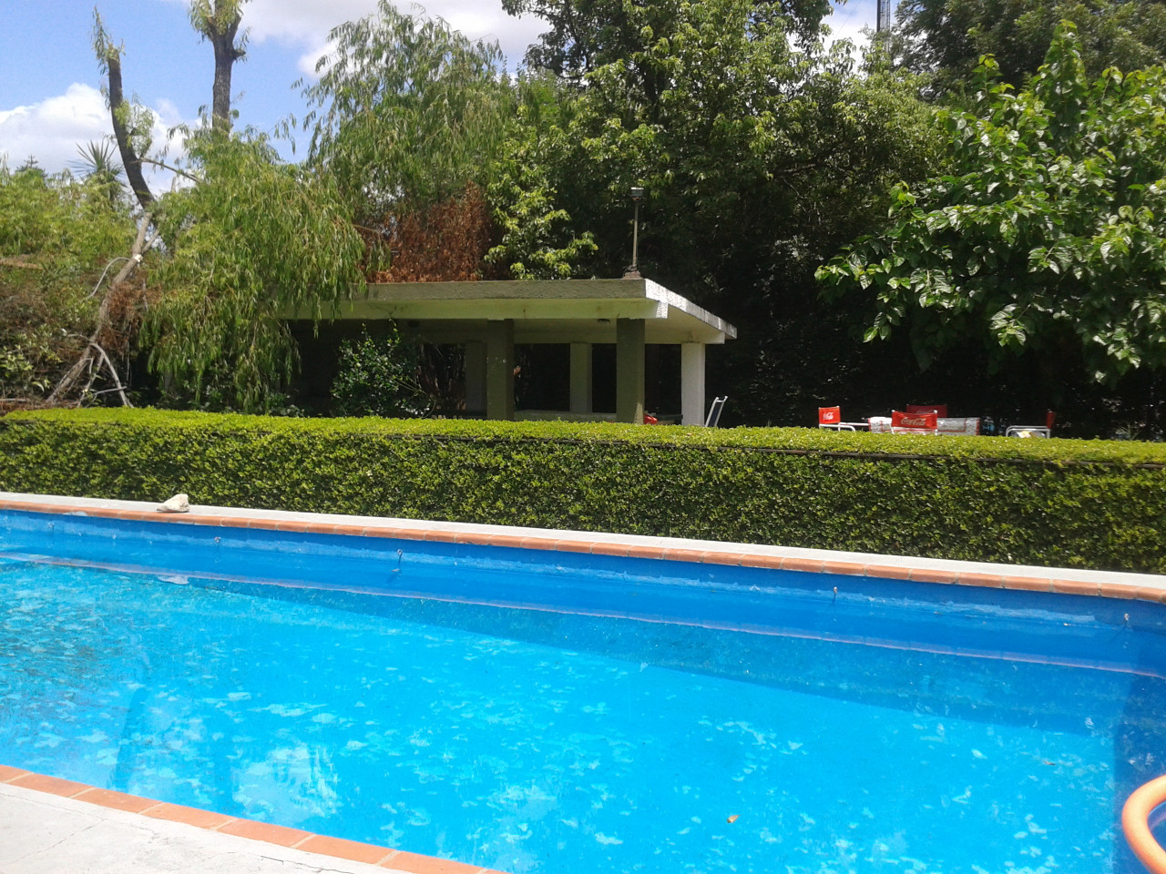 PISCINA Y QUINCHO