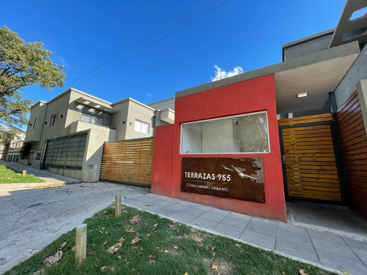 VENTA DE COCHERA DESCUBIERTA EN SAN MIGUEL