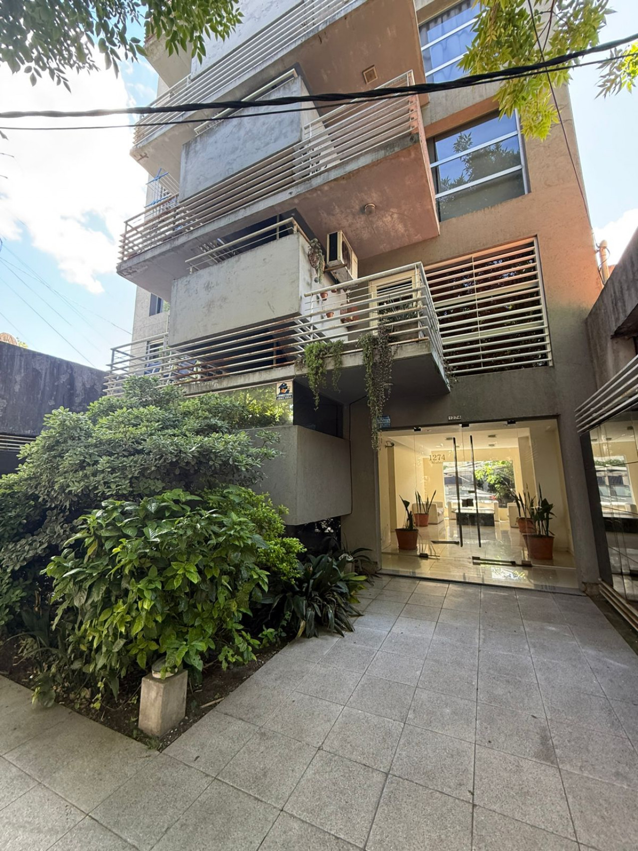 Departamento en alquiler de dos ambientes en Muñoz 1274